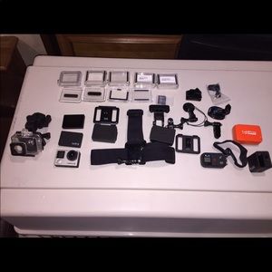 Hero 4 Black GoPro w/ accessories